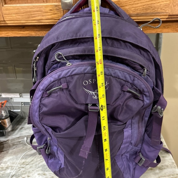 Osprey Nova 24/Seven Series Women’s Backpack Purple Laptop Pad Hiking Travel Bag - Picture 5 of 8